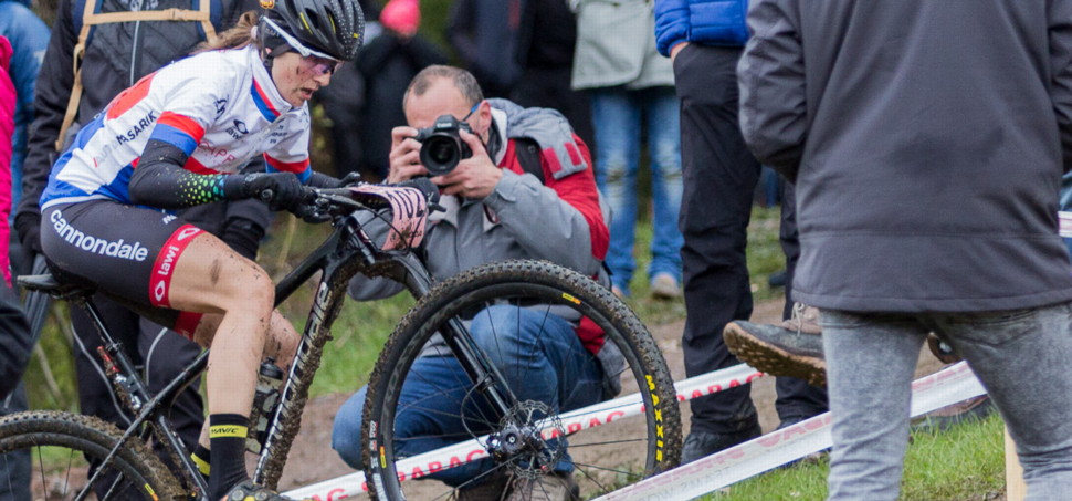Fotogalerie: �esk� poh�r XCO #3 2019 - Pec p. Sn�kou