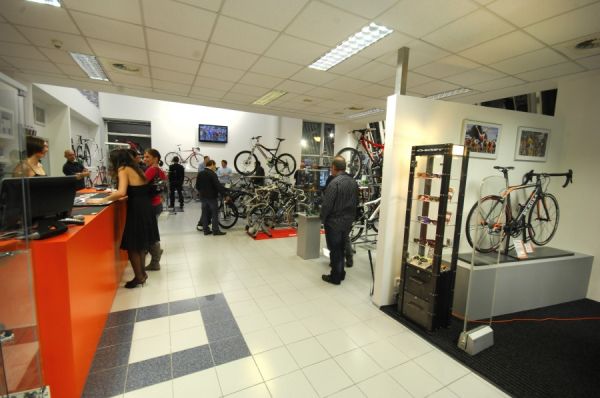 Slavnostní otevření nové prodejny XCR v Brně