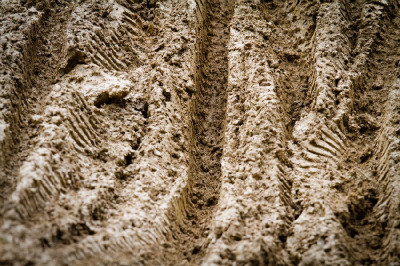 trať pokrývala velká vrstva bláta