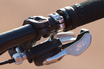 podepsané objímky gripů Odi