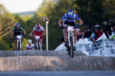 Cecile Ravanel míří za vítězstvím ve finále