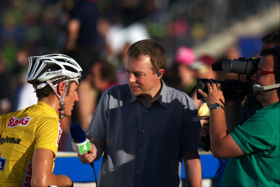 Jaroslav Kulhavý v zajetí Tomáše Lachmana