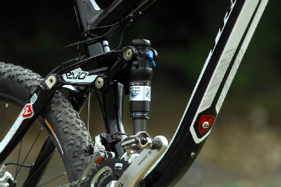 Remedy 8 - enduro TEST