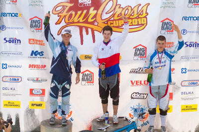 junioři: 1.Říha, 2.Drozd, 3.Měchura