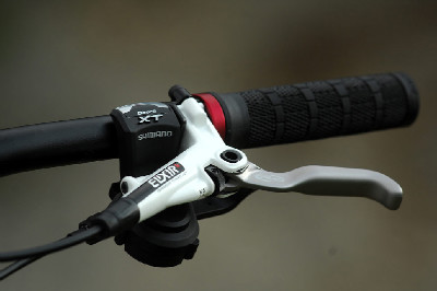 Remedy 8 - enduro TEST