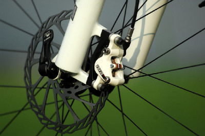 Remedy 8 - enduro TEST