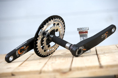 kanadský All Mountain karbon