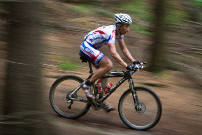 Dobře jedoucí Karel Hartl