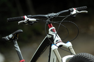 Remedy 8 - enduro TEST