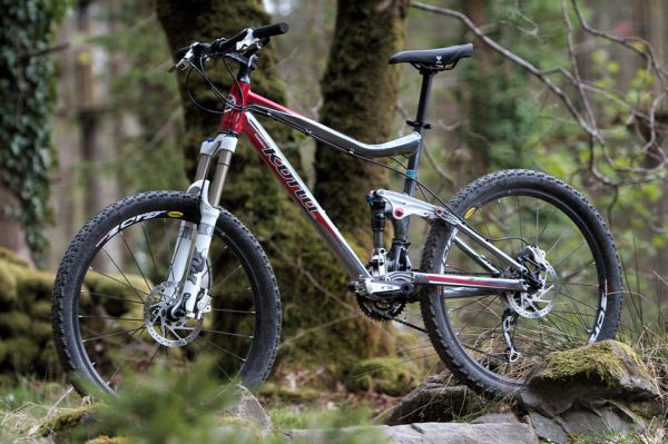 Kona Cadabra obrazem