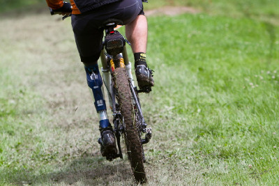své kategorie měli také hendikepovaní bikeři