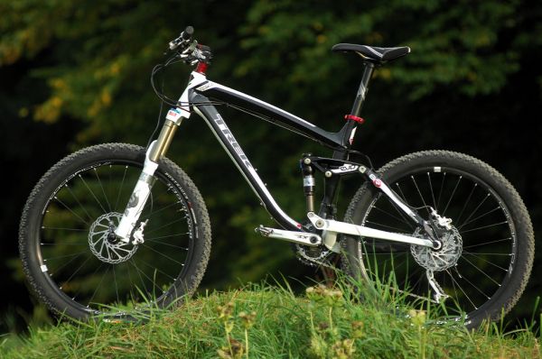 Trek Remedy 8 obrazem