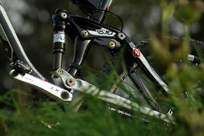 Remedy 8 - enduro TEST