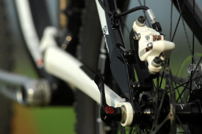 Remedy 8 - enduro TEST