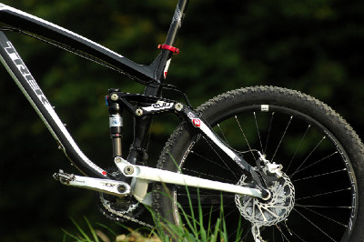 Remedy 8 - enduro TEST