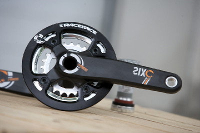 kanadský All Mountain karbon