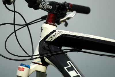 Remedy 8 - enduro TEST