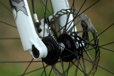 Remedy 8 - enduro TEST