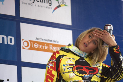 To víš, že ti to sluší.... Myriam Nicole