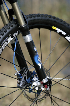 Giantí karbon Trance X