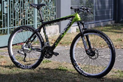 Karbonové Tsunami 2010