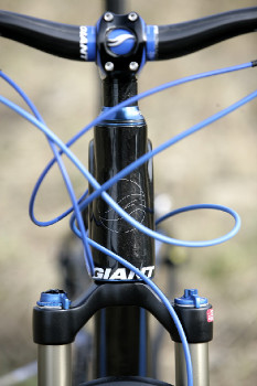 Giantí karbon Trance X