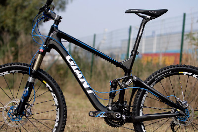 Giantí karbon Trance X