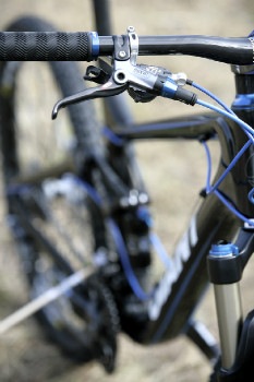 Giantí karbon Trance X