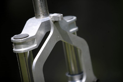 Manitou elastomerové retro vidlice