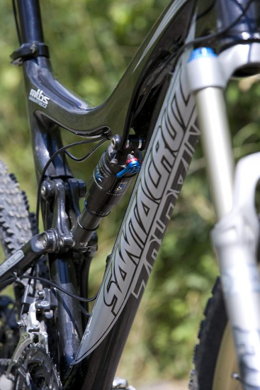 Santa Cruz Blur LT Carbon obrazem