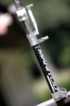 Manitou elastomerové retro vidlice