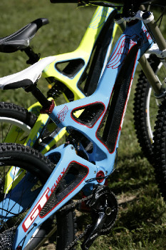 Gravity bike GT 2011