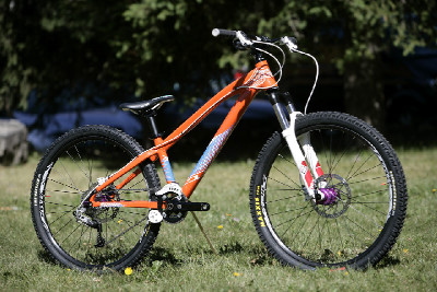 Gravity bike GT 2011