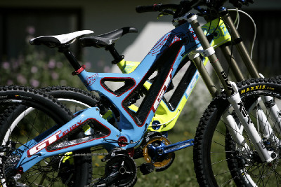 Gravity bike GT 2011