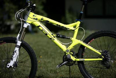 Gravity bike GT 2011