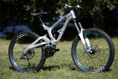 Gravity bike GT 2011