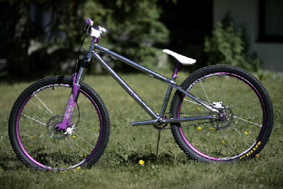 Gravity bike GT 2011