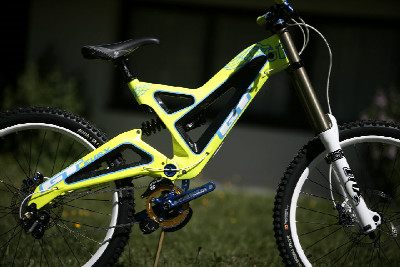 Gravity bike GT 2011