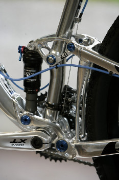 Giant 29" 2011 obrazem