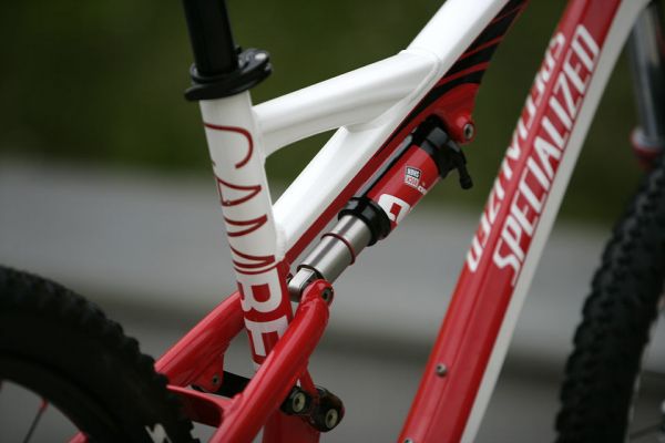 Specialized 2011 Camber obrazem
