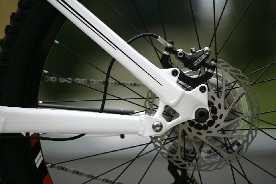 FR a DH novinky Specialized 2011