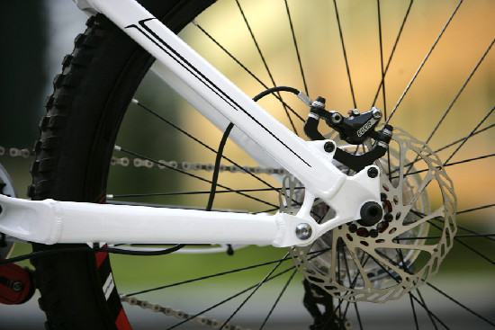 FR a DH novinky Specialized 2011