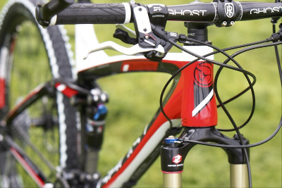 - Vlastní řidítka