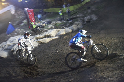  - blesky lítaly odevšud