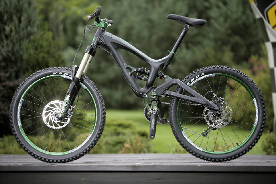 freeride novinka Ruckus 2011