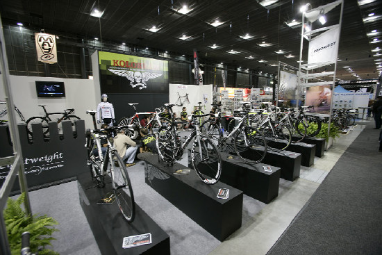 Bike Brno stánky 2011