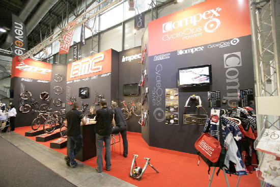 Bike Brno stánky 2011