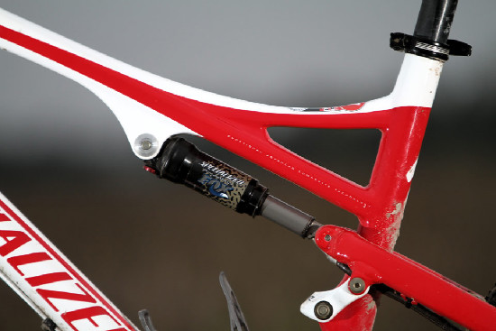 Karbonový Epic 2011 v testu