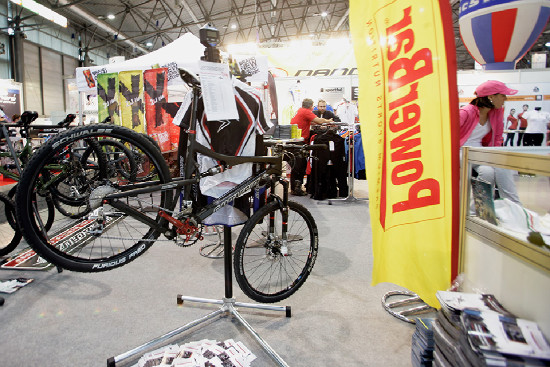 Bike Brno stánky 2011