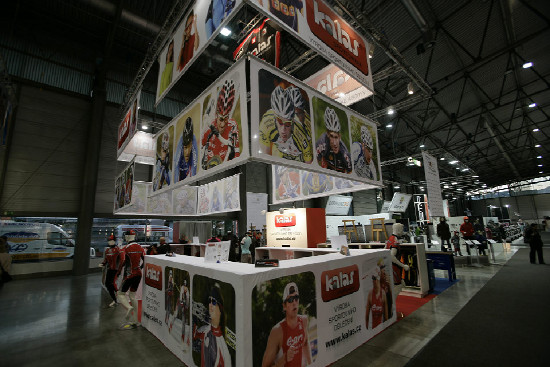 Bike Brno stánky 2011